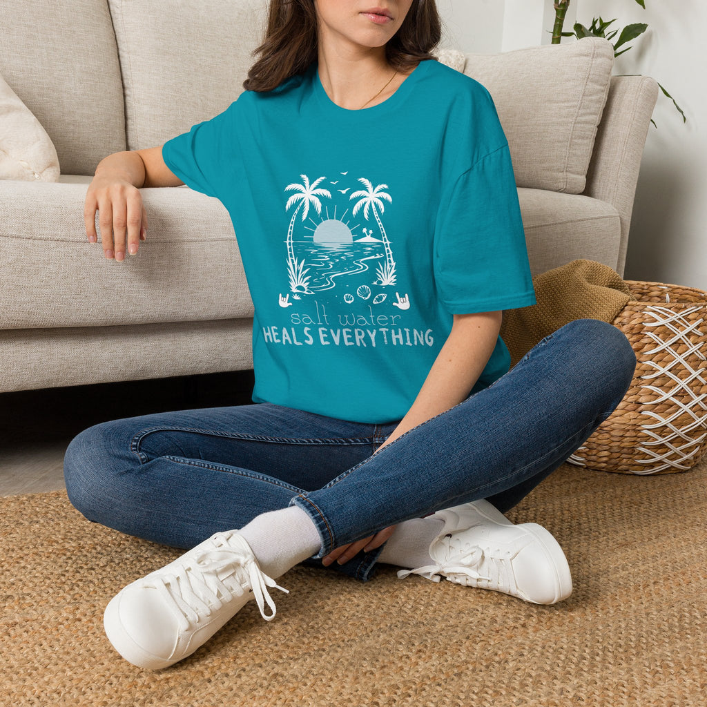 'Salt Water Heals Everything" of  white design -  T-Shirt
