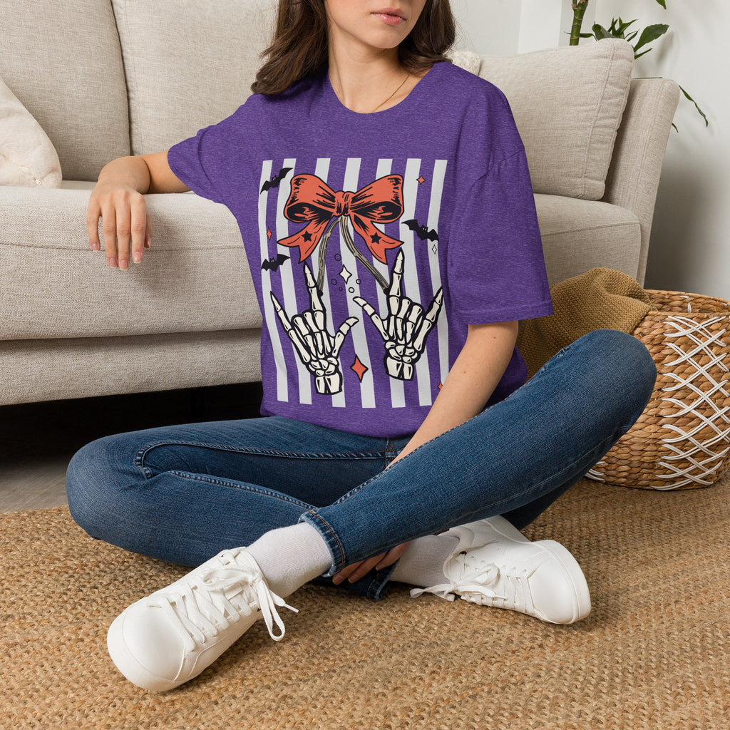 Spooky Skeleton "I Love you" ASL T-Shirt