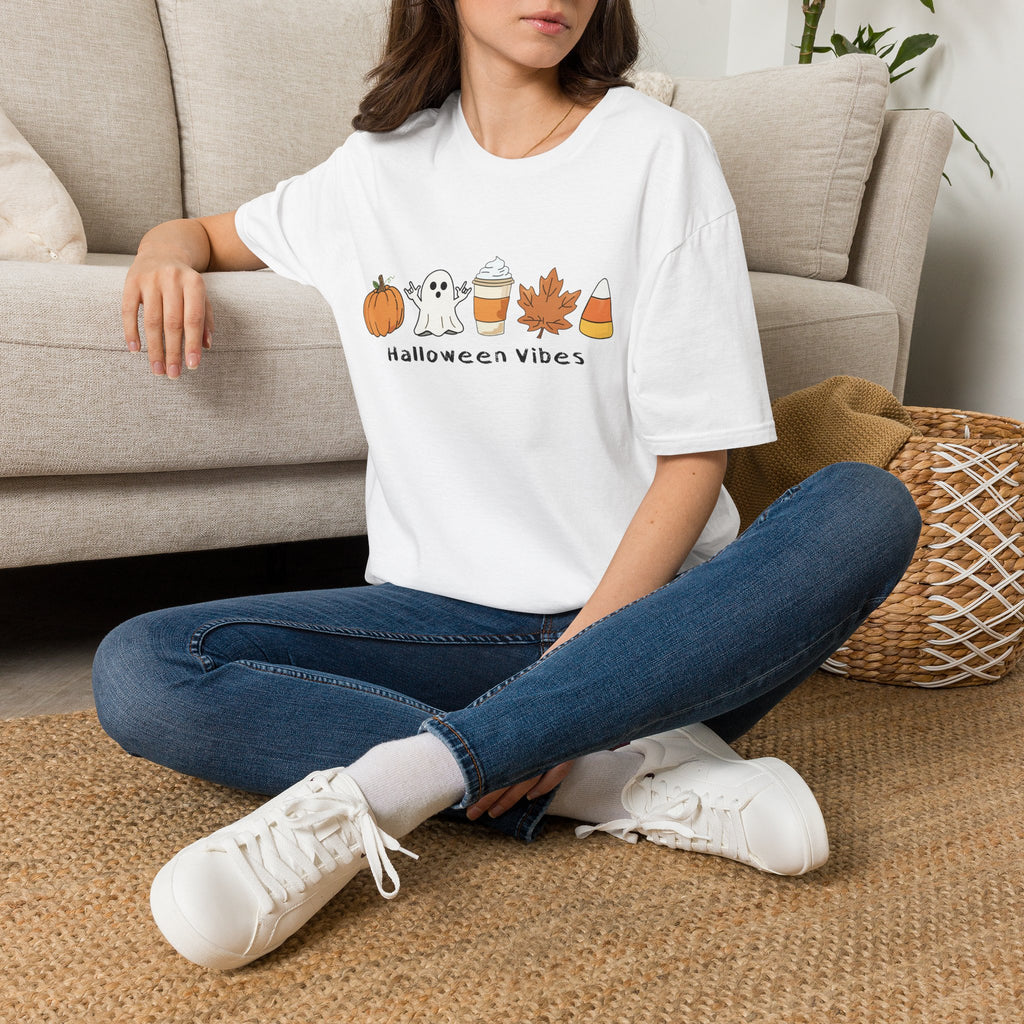 Halloween Vibes with Ghost saying "I love you" in ASL - T-Shirt
