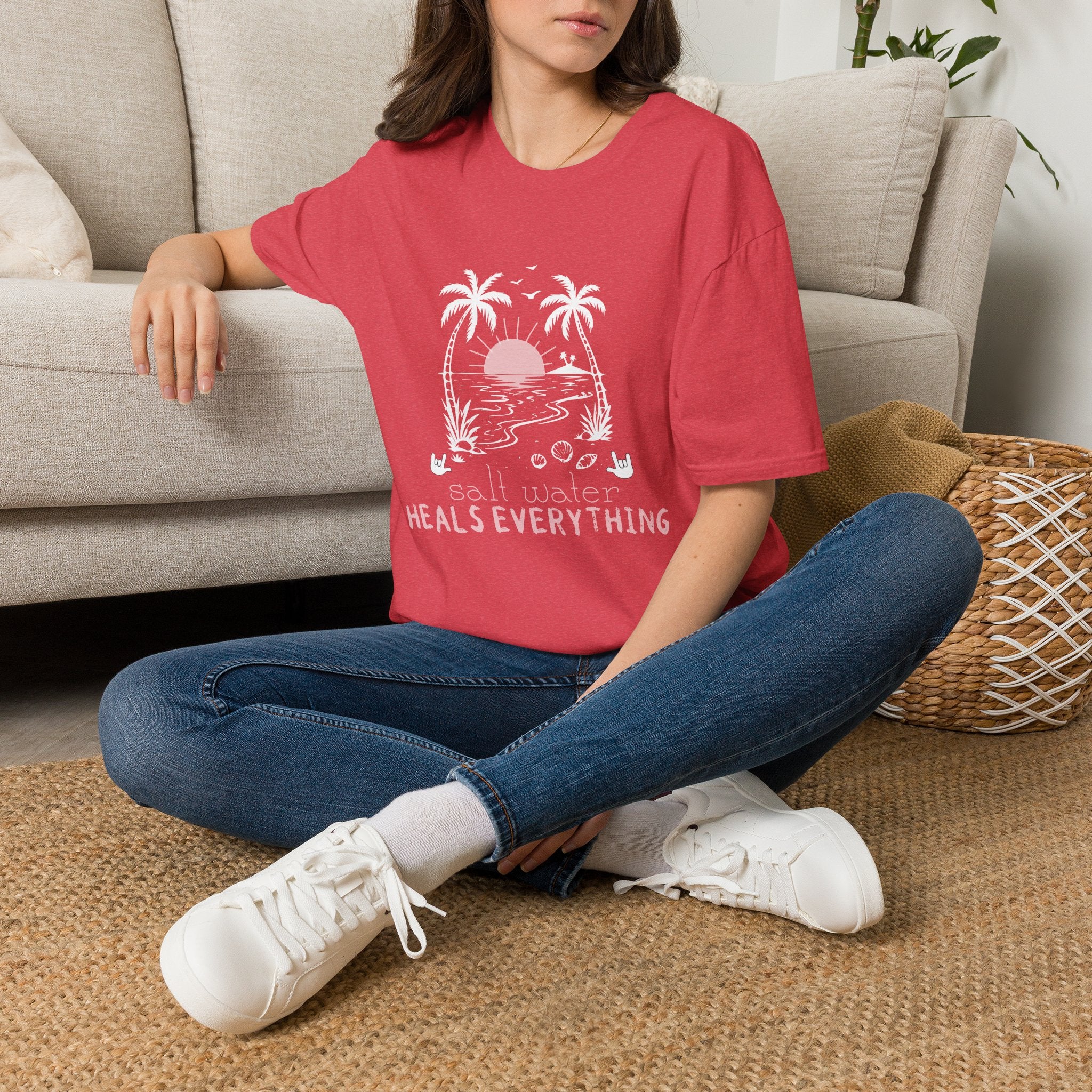 'Salt Water Heals Everything" of  white design -  T-Shirt