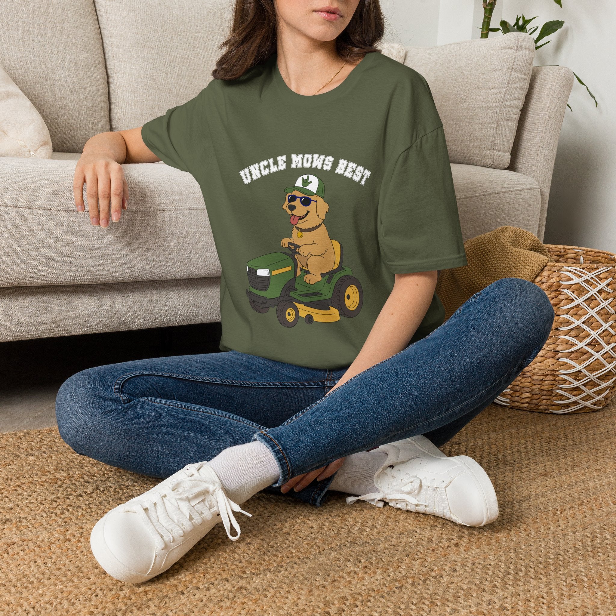 Uncle Mows Best T-Shirt with Golden Retriever
