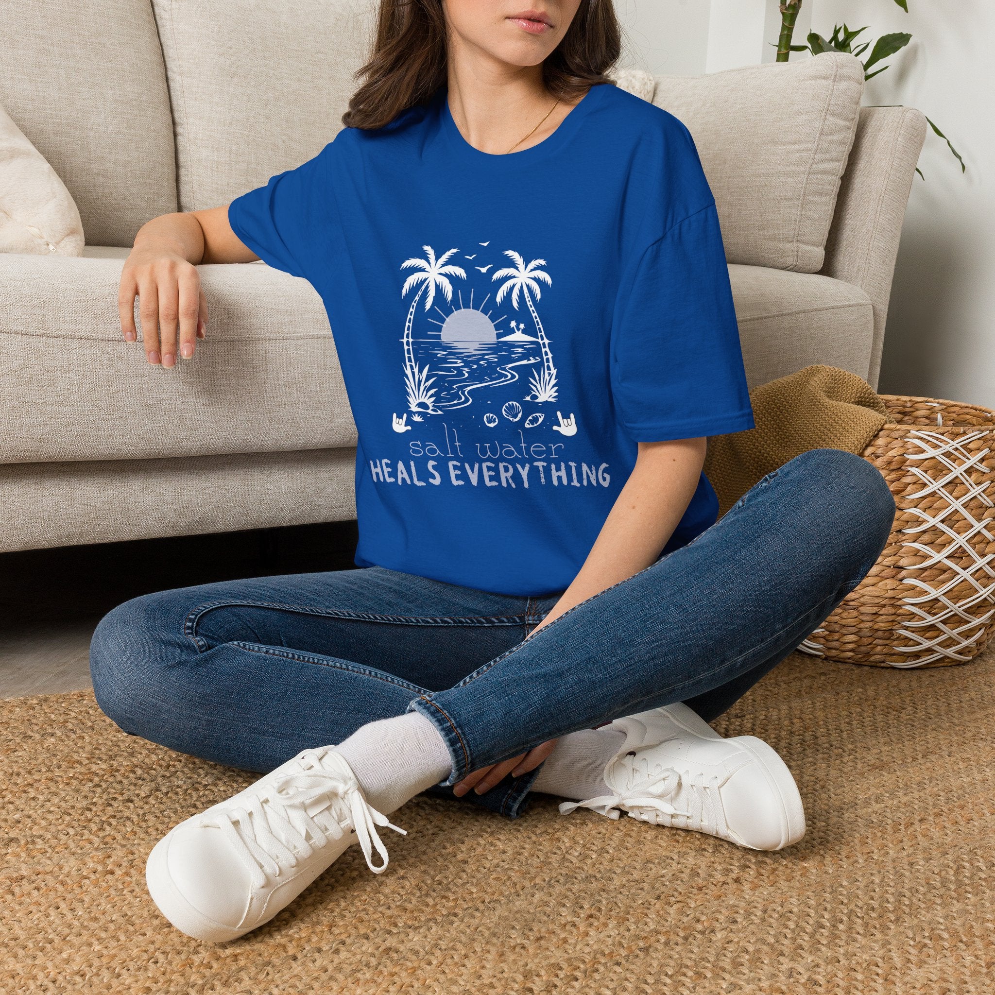 'Salt Water Heals Everything" of  white design -  T-Shirt