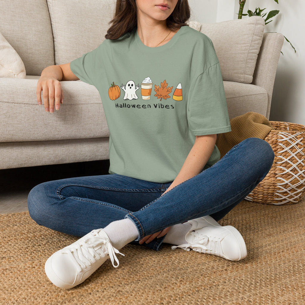 Halloween Vibes with Ghost saying "I love you" in ASL - T-Shirt