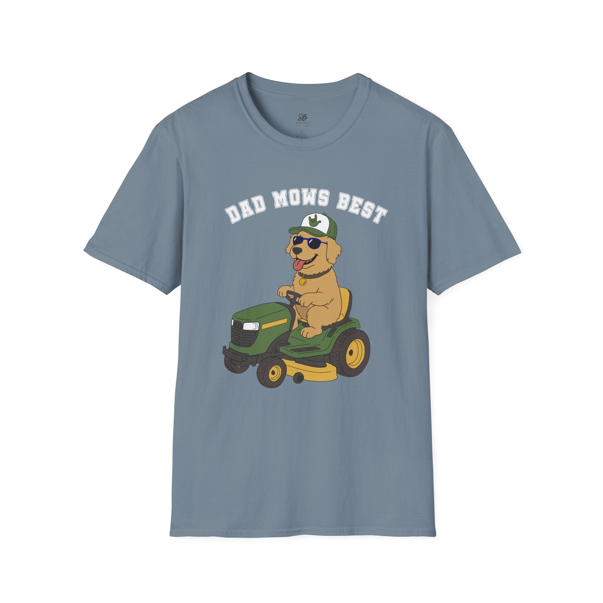 Dad mows best with Golden Retriever Riding Lawn Mower T‑Shirt