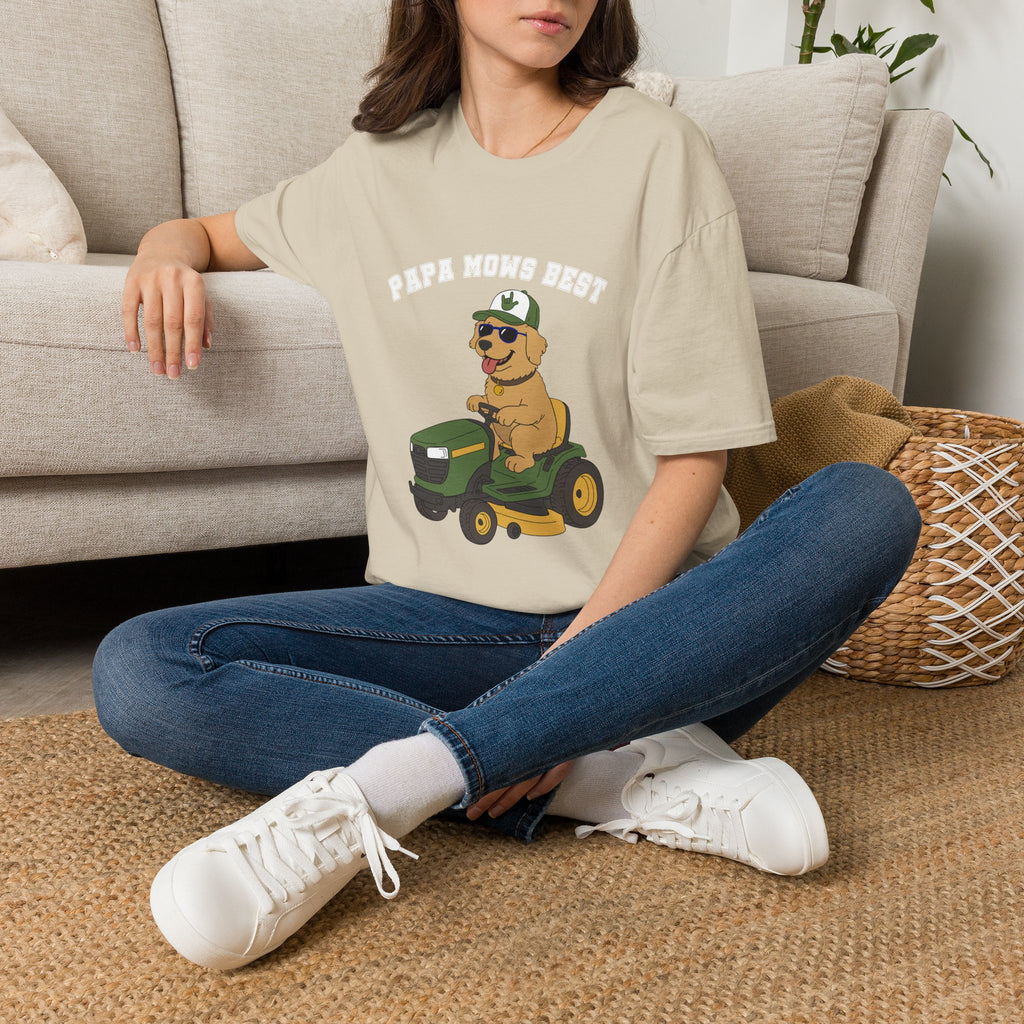 "Papa Mows Best" Golden Retriever Riding Lawn Mower T-shirt