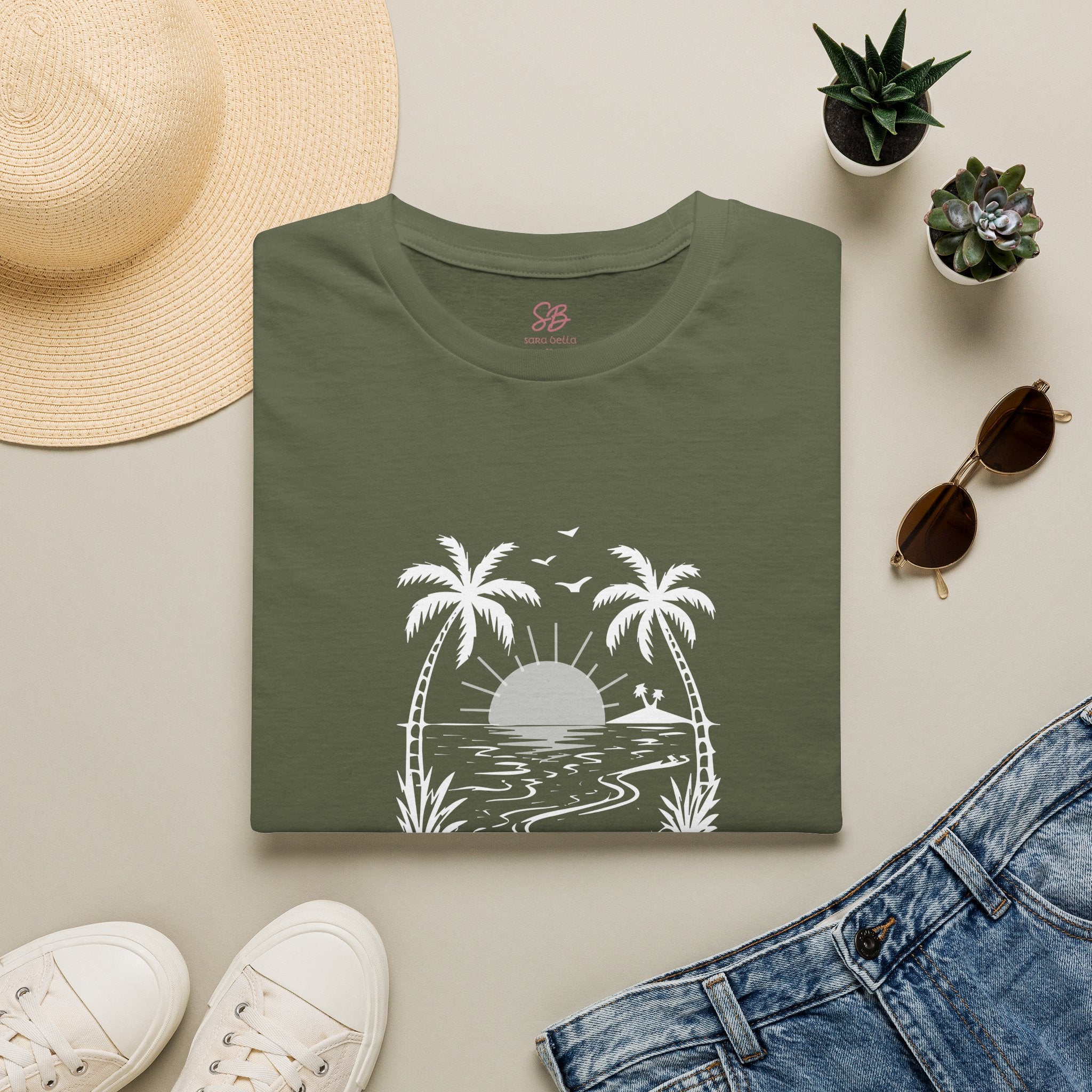 'Salt Water Heals Everything" of  white design -  T-Shirt