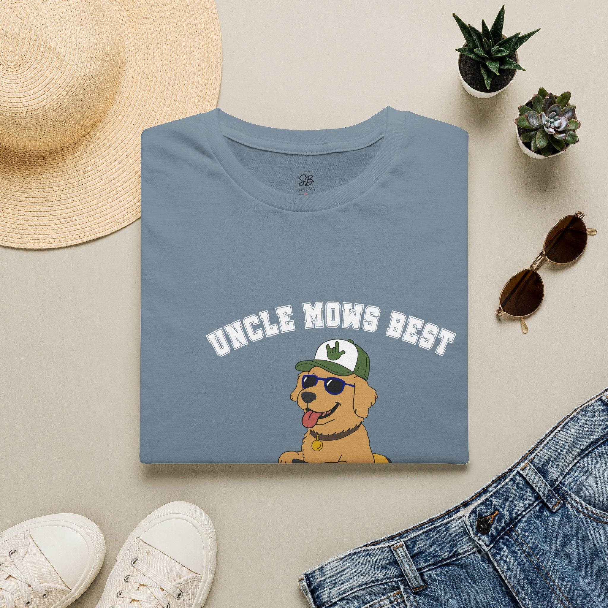 Uncle Mows Best T-Shirt with Golden Retriever