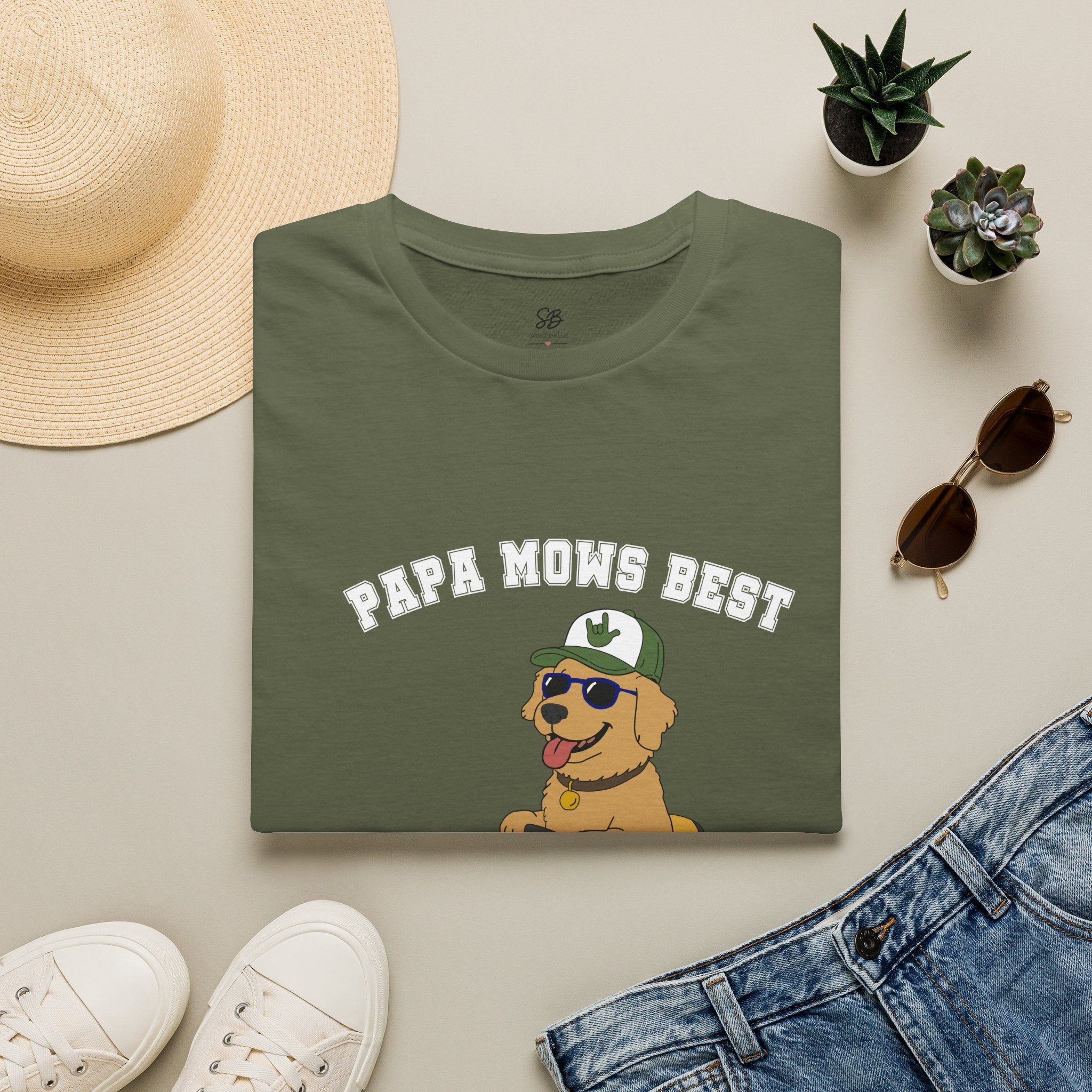 "Papa Mows Best" Golden Retriever Riding Lawn Mower T-shirt