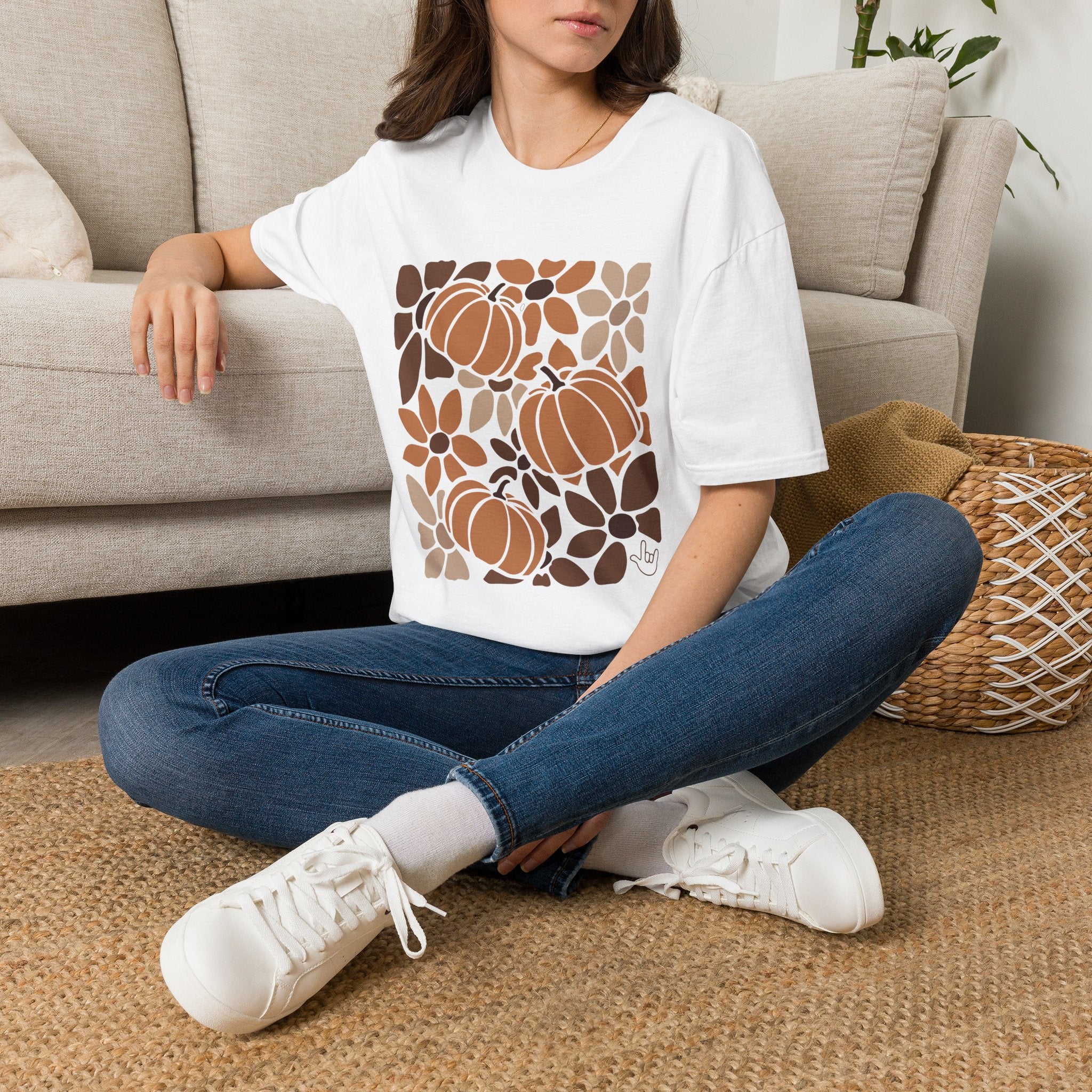 Fall Leaves & Pumpkins Hobo - T-Shirt