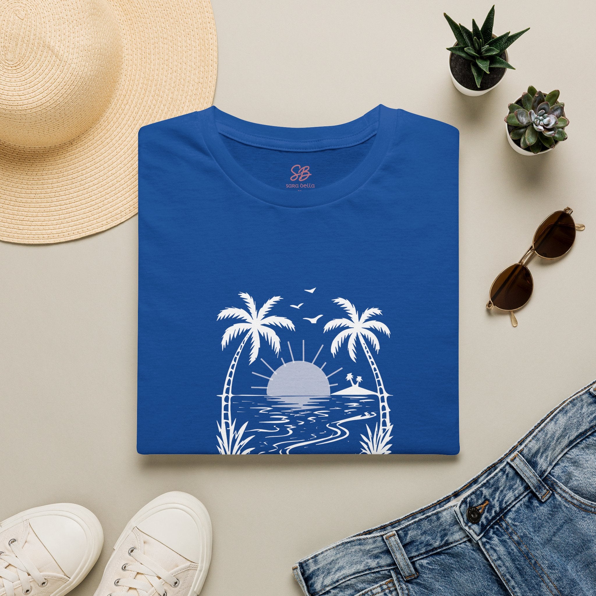 'Salt Water Heals Everything" of  white design -  T-Shirt