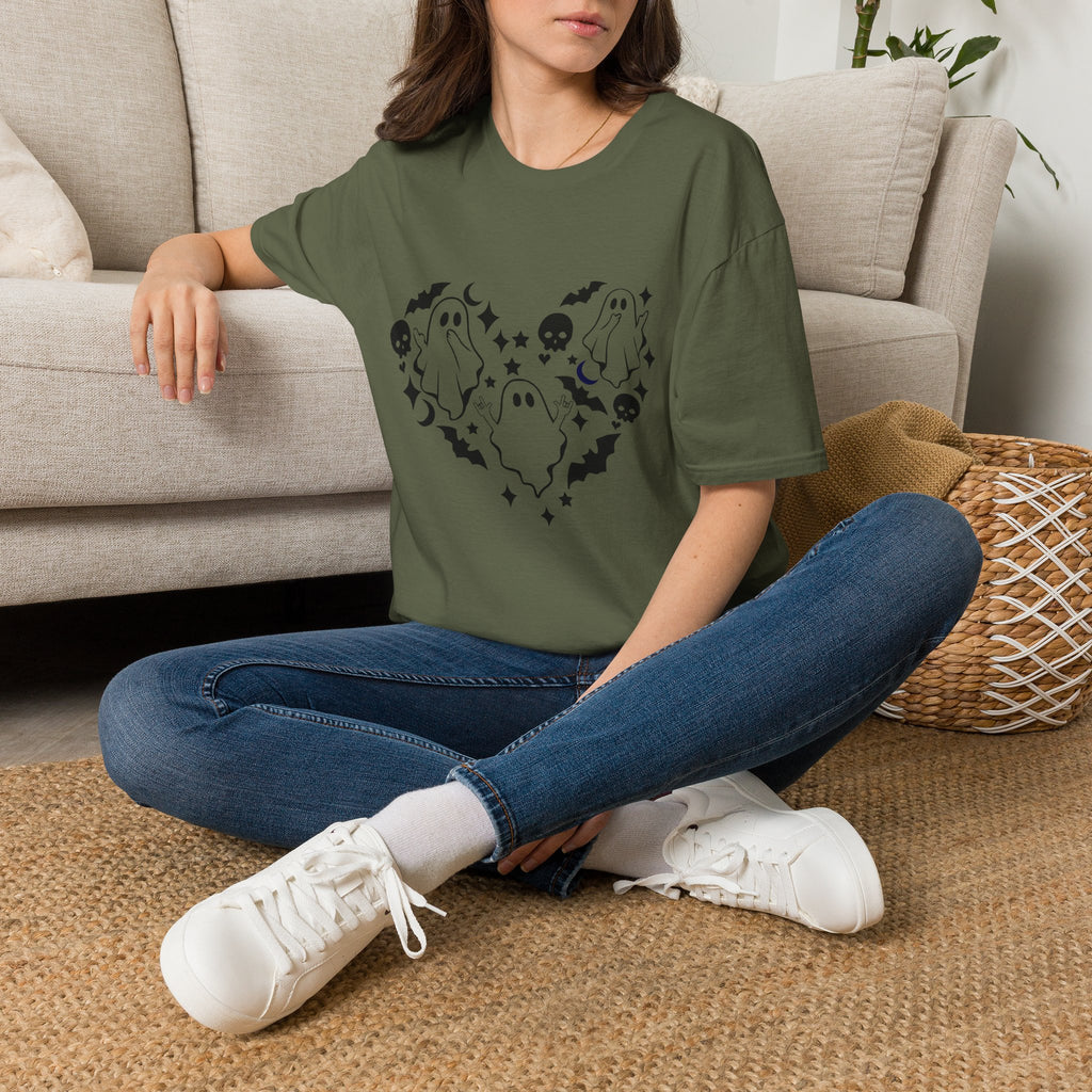 Ghosts with "I love you" in ASL floating of  Hearts, Skull, Bats -  T-Shirt